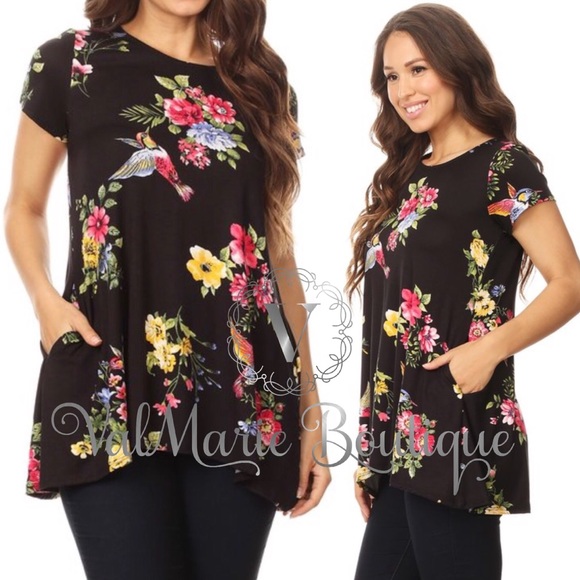 ValMarie Tops - Birds of paradise Tunic top